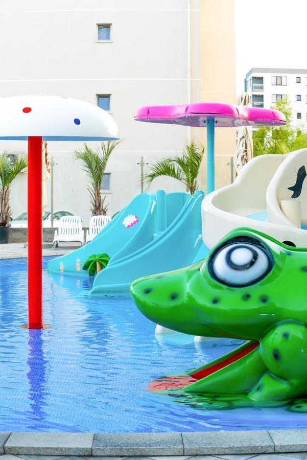 Isabelle Apartament Alezzi Beach Resort Mamaia Nord Năvodari Kültér fotó