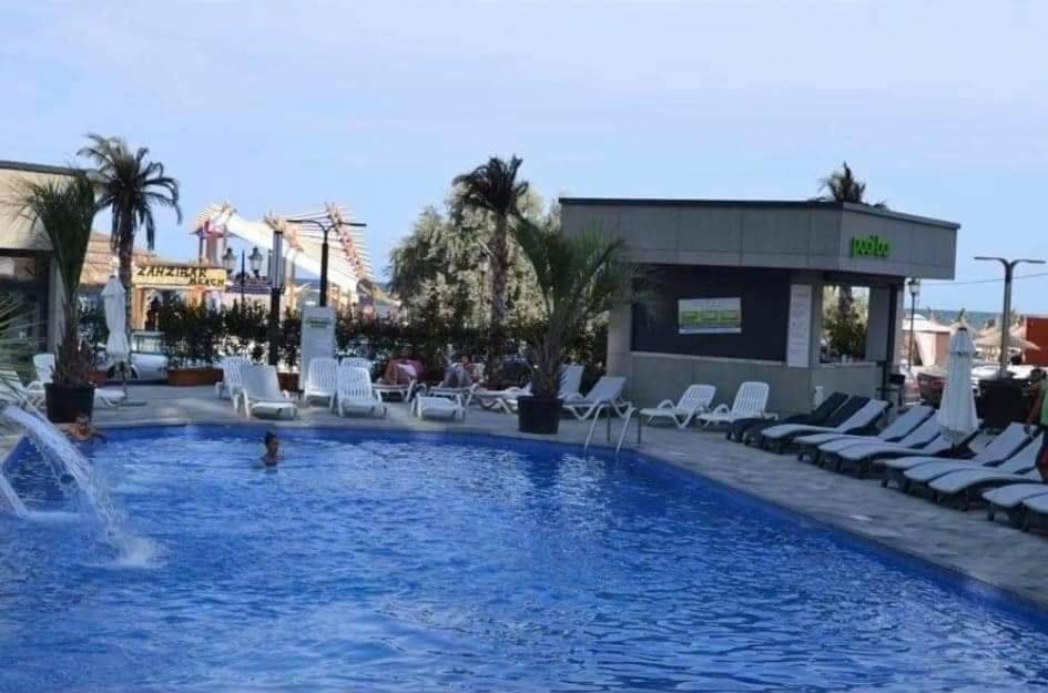 Isabelle Apartament Alezzi Beach Resort Mamaia Nord Năvodari Kültér fotó